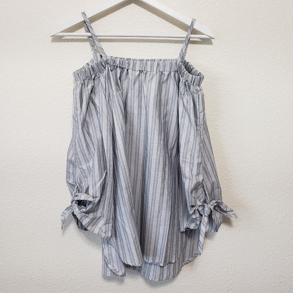 Seven Sisters Gray Bare Shoulder Top Size L NWT